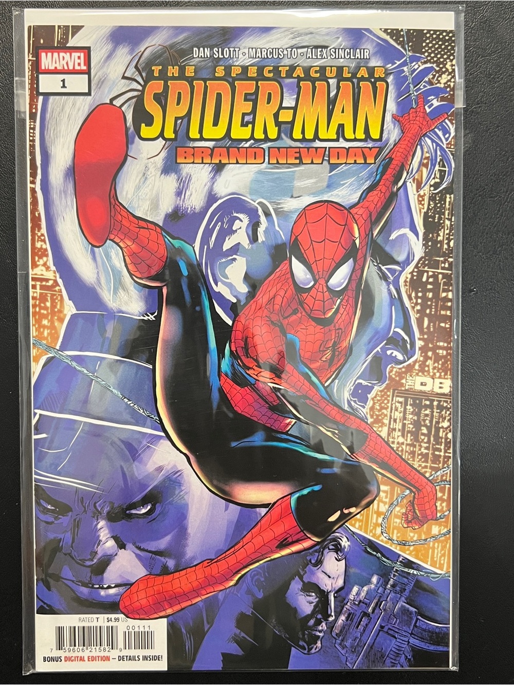 The Spectacular Spiderman Brand New Day #1 (Marvel Comics) First Print